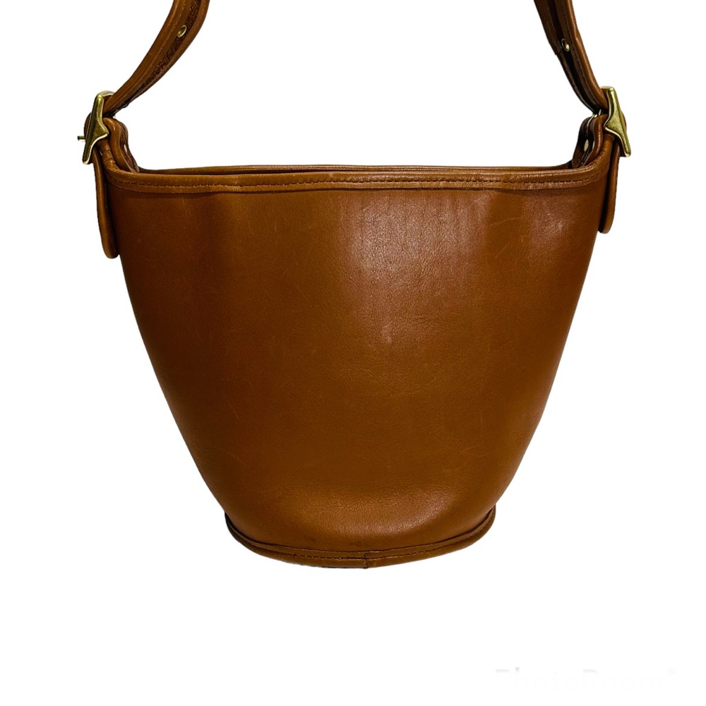 COACH #9019 Vtg Maggie Duffle Bucket Bag British Tan Leather Crossbody EUC USA